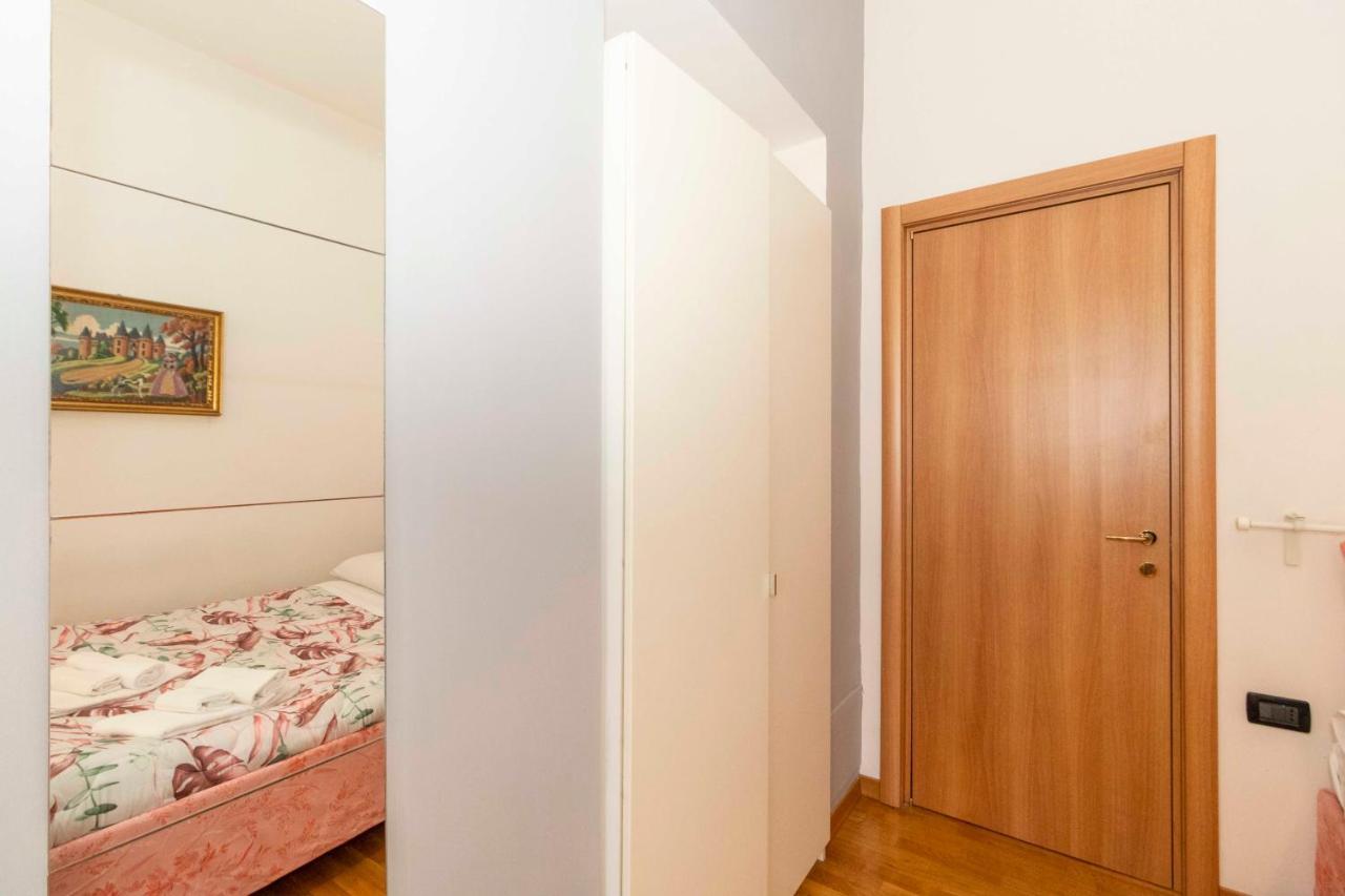Porta Nuova Galliari Mini Flats Turin Exterior photo
